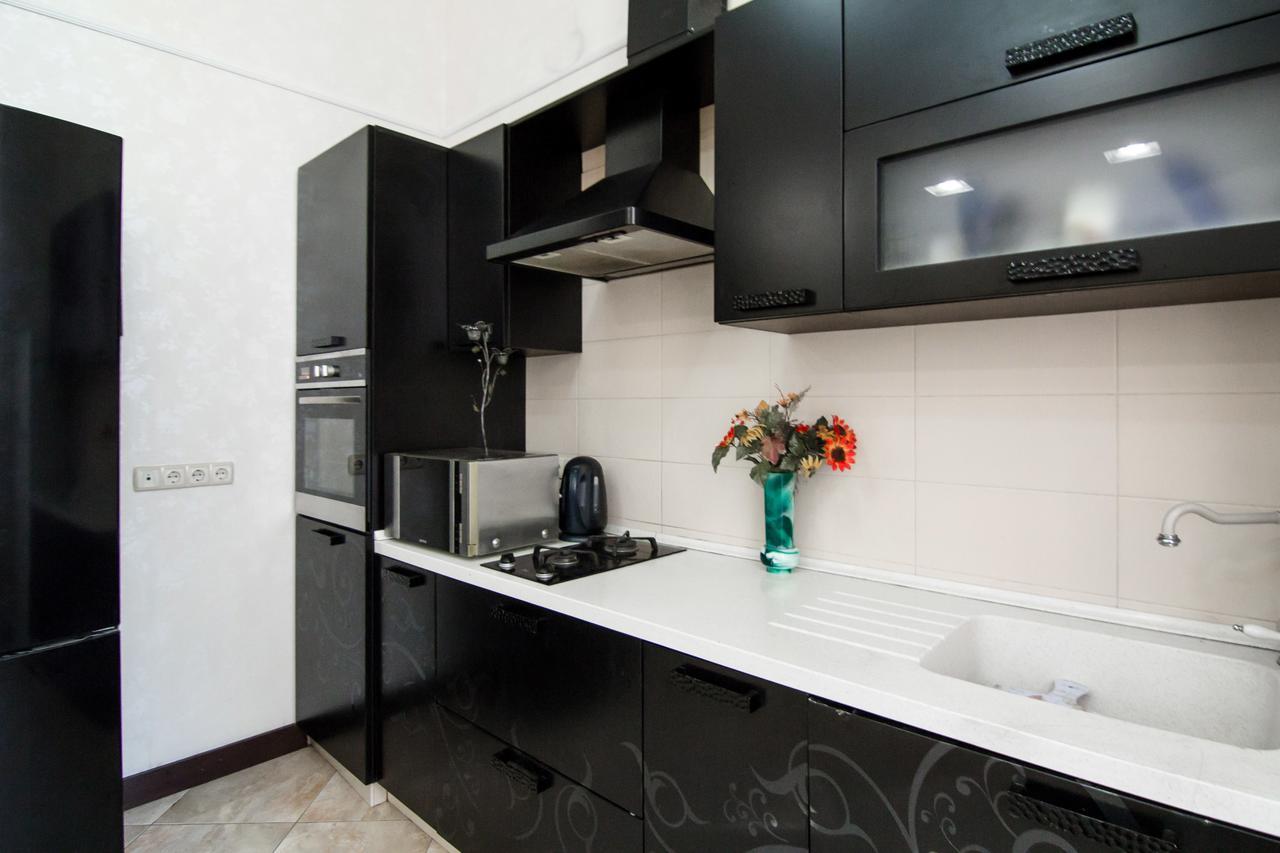 Downtown Prestige Apartment Odessa Luaran gambar