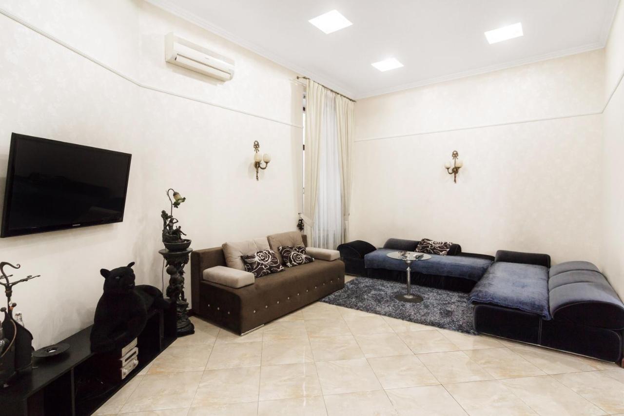 Downtown Prestige Apartment Odessa Luaran gambar